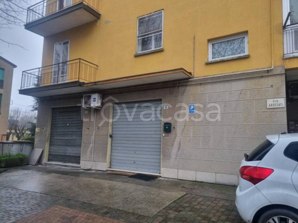 negozio in affitto ad Argelato