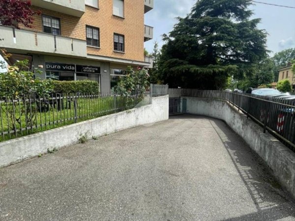 locale commerciale in affitto ad Argelato in zona Funo