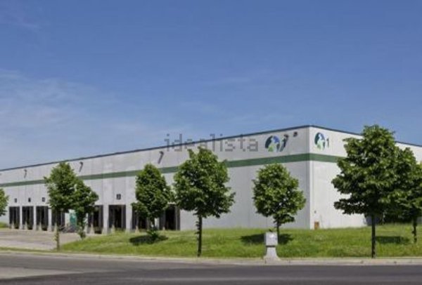 locale di sgombero in affitto a Bentivoglio