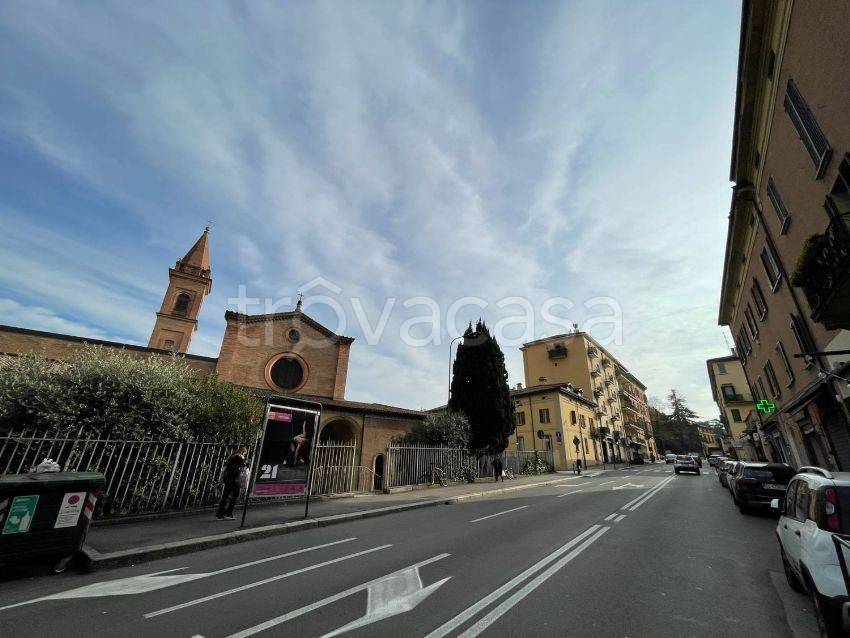 appartamento in affitto a Bologna in zona Santo Stefano