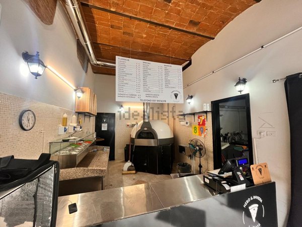 locale di sgombero in affitto a Bologna in zona Andrea Costa