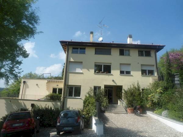 casa indipendente in affitto a Bologna in zona Santo Stefano