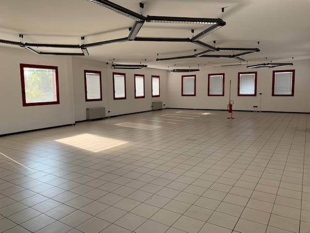 ufficio in affitto a Bologna in zona Borgo Panigale