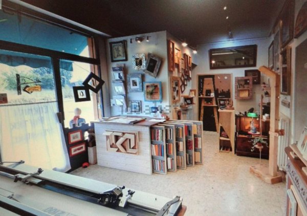 locale commerciale in affitto a Bologna in zona Lame