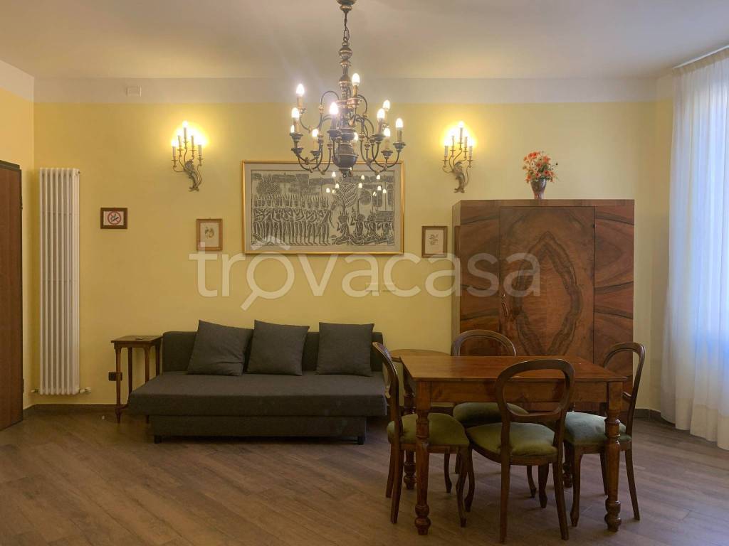 appartamento in affitto a Bologna in zona Santo Stefano