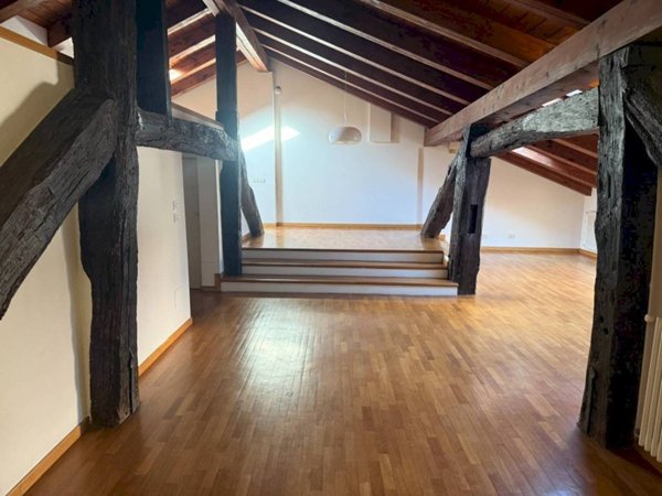 appartamento in affitto a Bologna in zona San Vitale