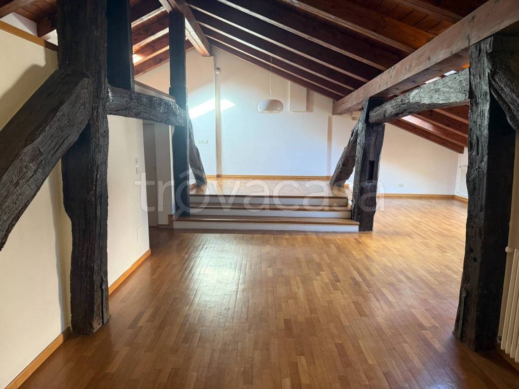 appartamento in affitto a Bologna in zona San Vitale