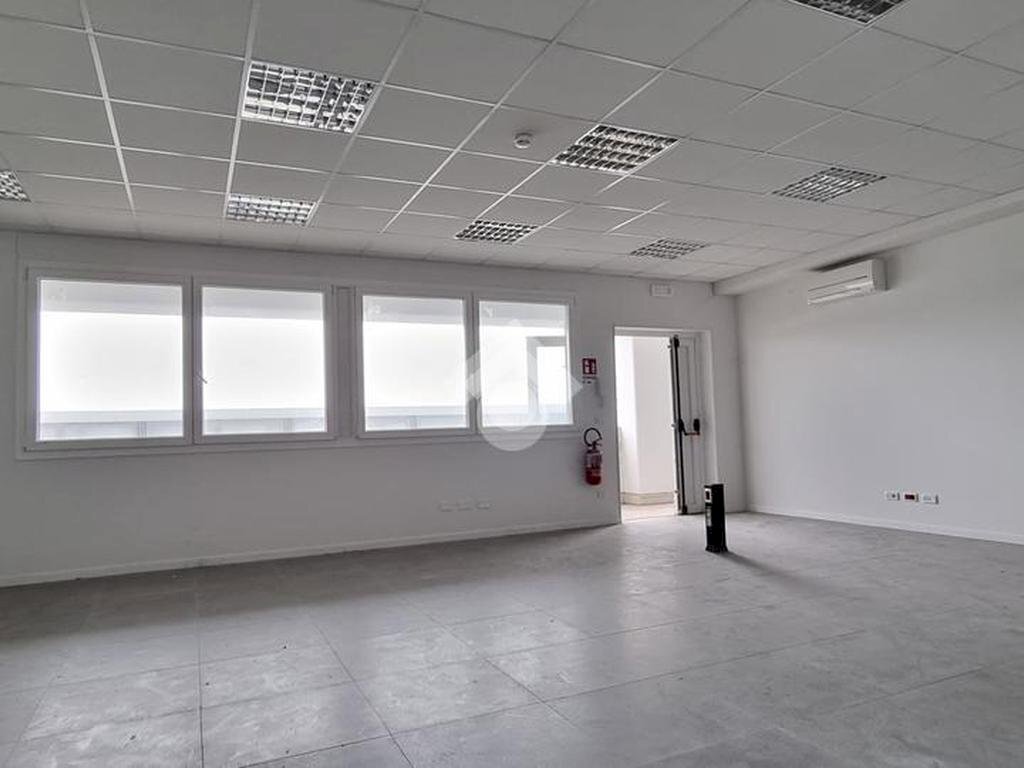 ufficio in affitto a Bologna