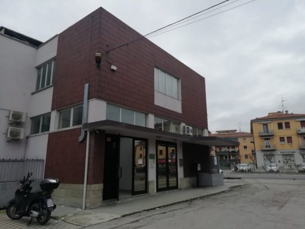 ufficio in affitto a Bologna in zona Corticella