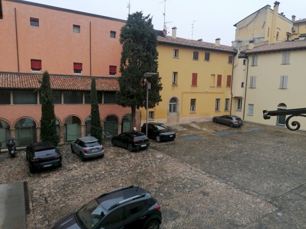 appartamento in affitto a Bologna in zona Santo Stefano