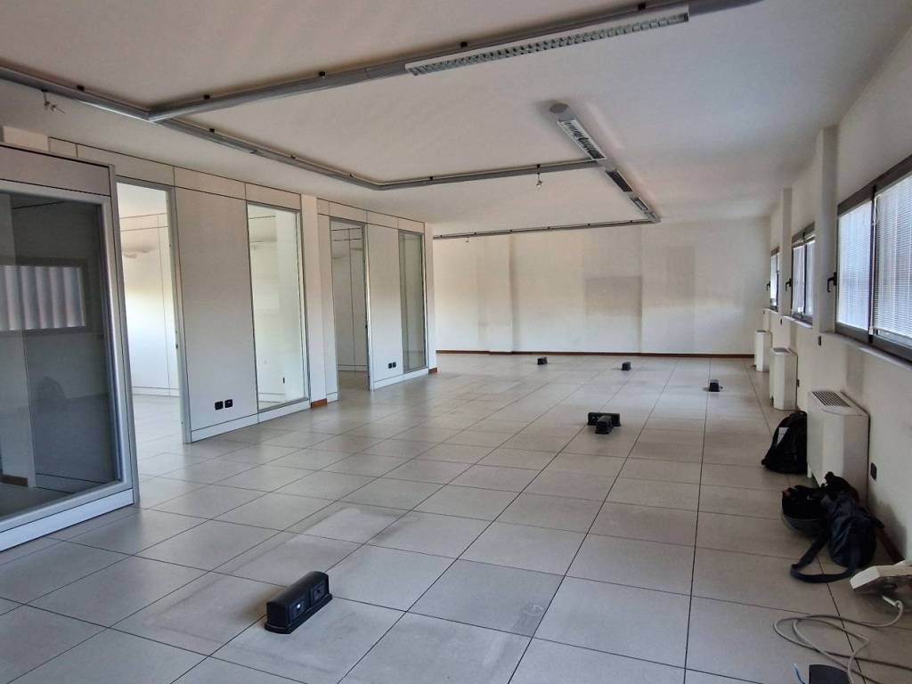 ufficio in affitto a Bologna in zona Saffi