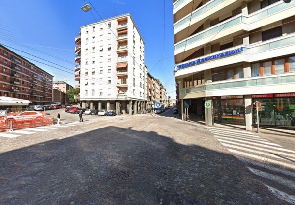 negozio in affitto a Bologna in zona Centro Storico