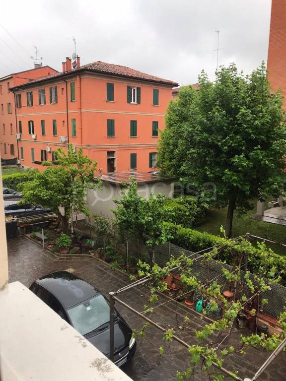appartamento in affitto a Bologna in zona Reno