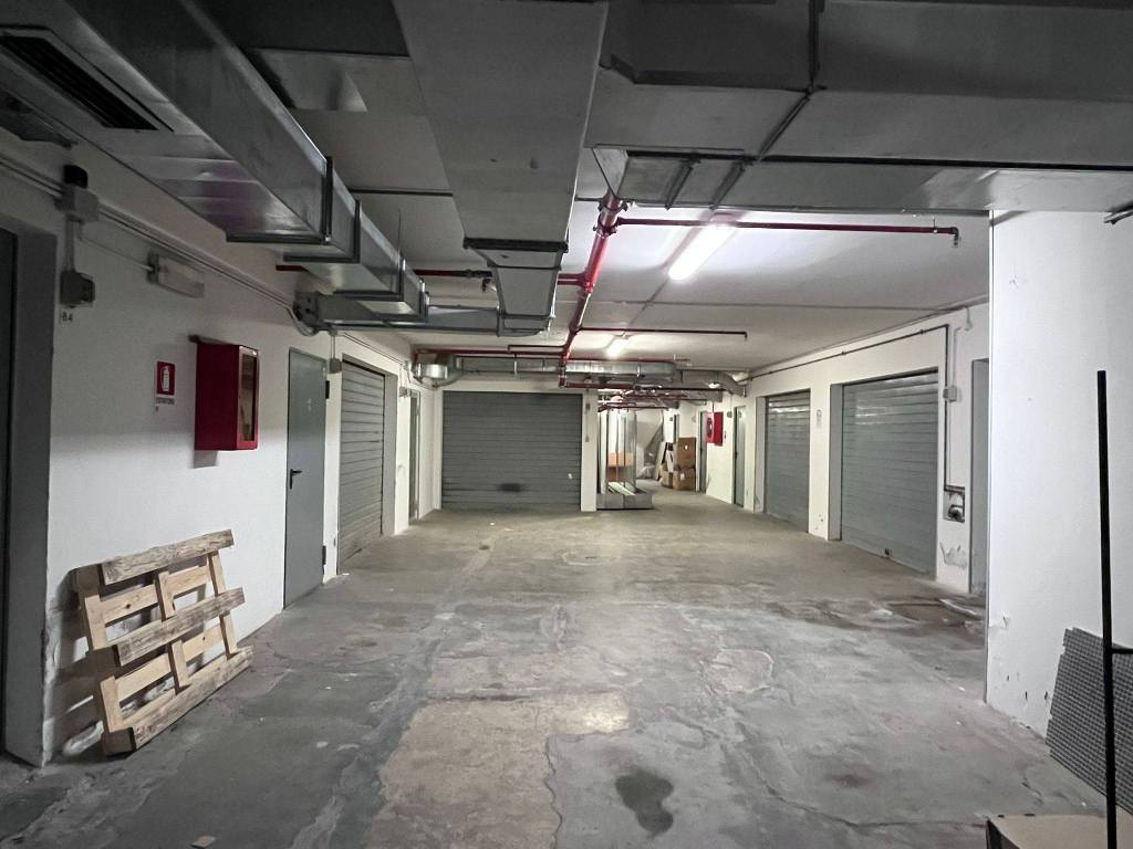locale di sgombero in affitto a Bologna in zona Centro Storico
