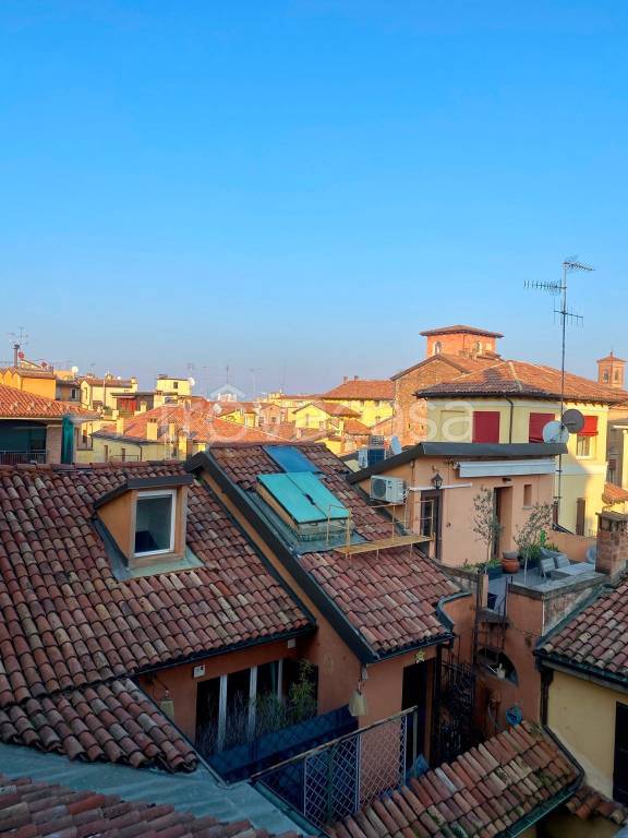 appartamento in affitto a Bologna in zona Centro Storico