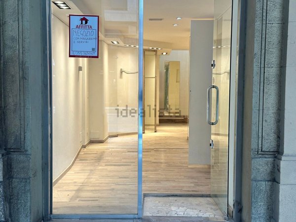locale commerciale in affitto a Bologna in zona Centro Storico