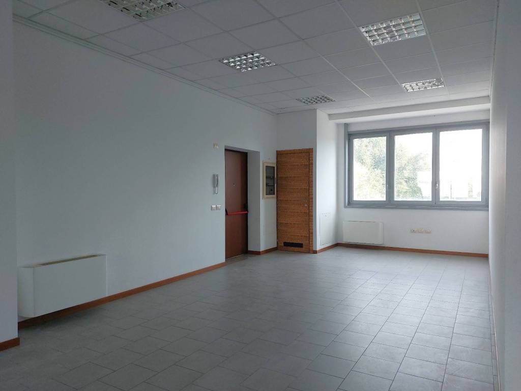 ufficio in affitto a Bologna in zona Savena