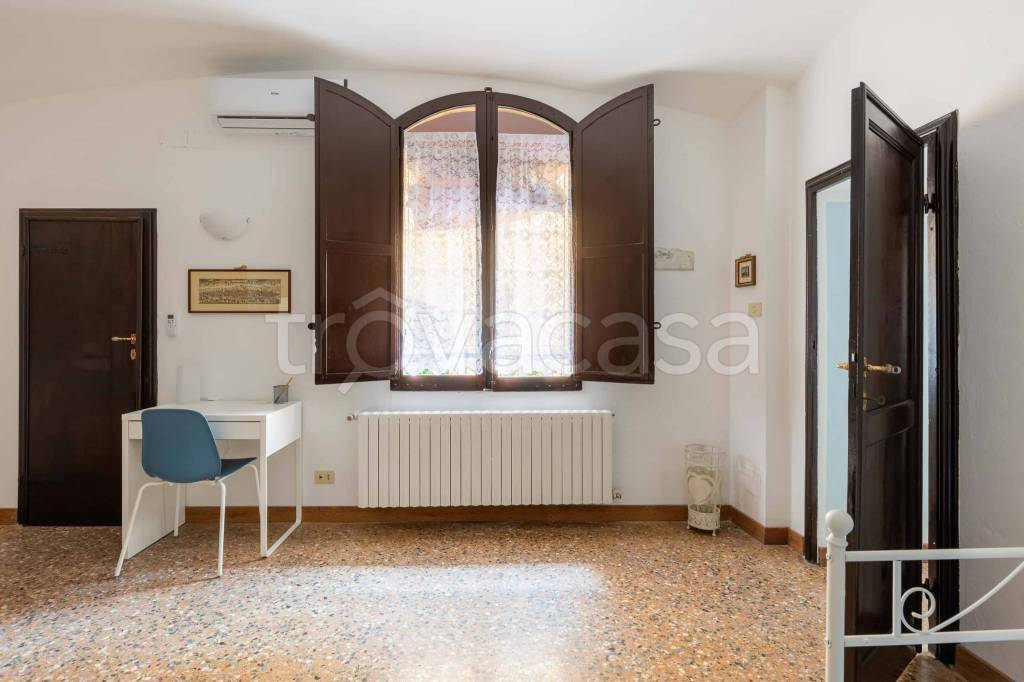 appartamento in affitto a Bologna in zona Santo Stefano