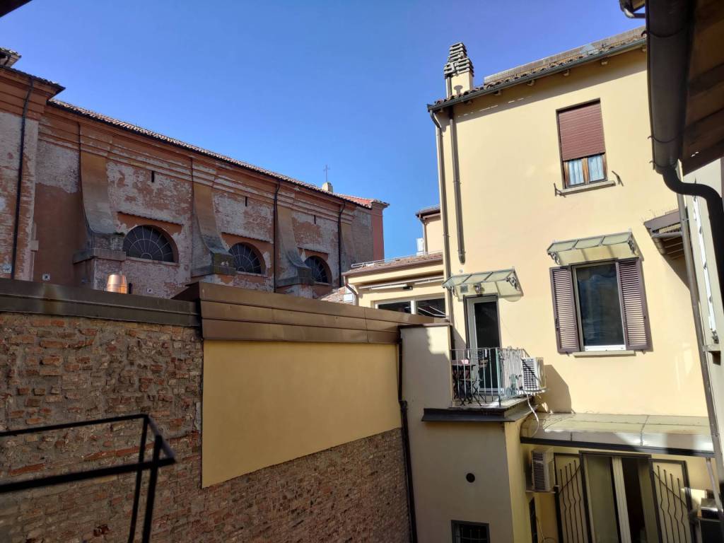 appartamento in affitto a Bologna in zona Santo Stefano