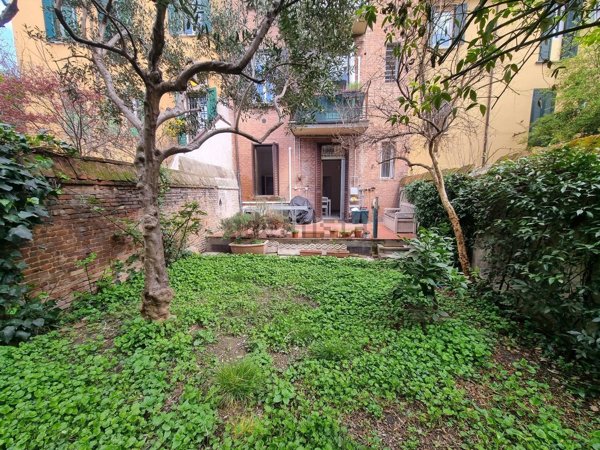 appartamento in affitto a Bologna in zona San Vitale