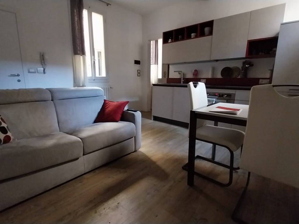 appartamento in affitto a Bologna in zona Saragozza