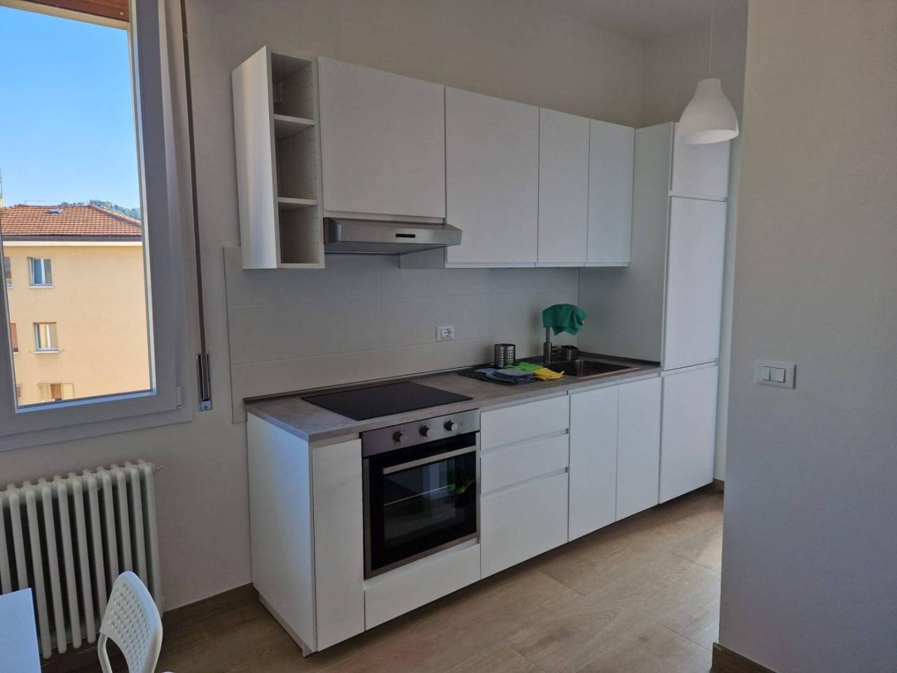 negozio in affitto a Bologna in zona Centro Storico