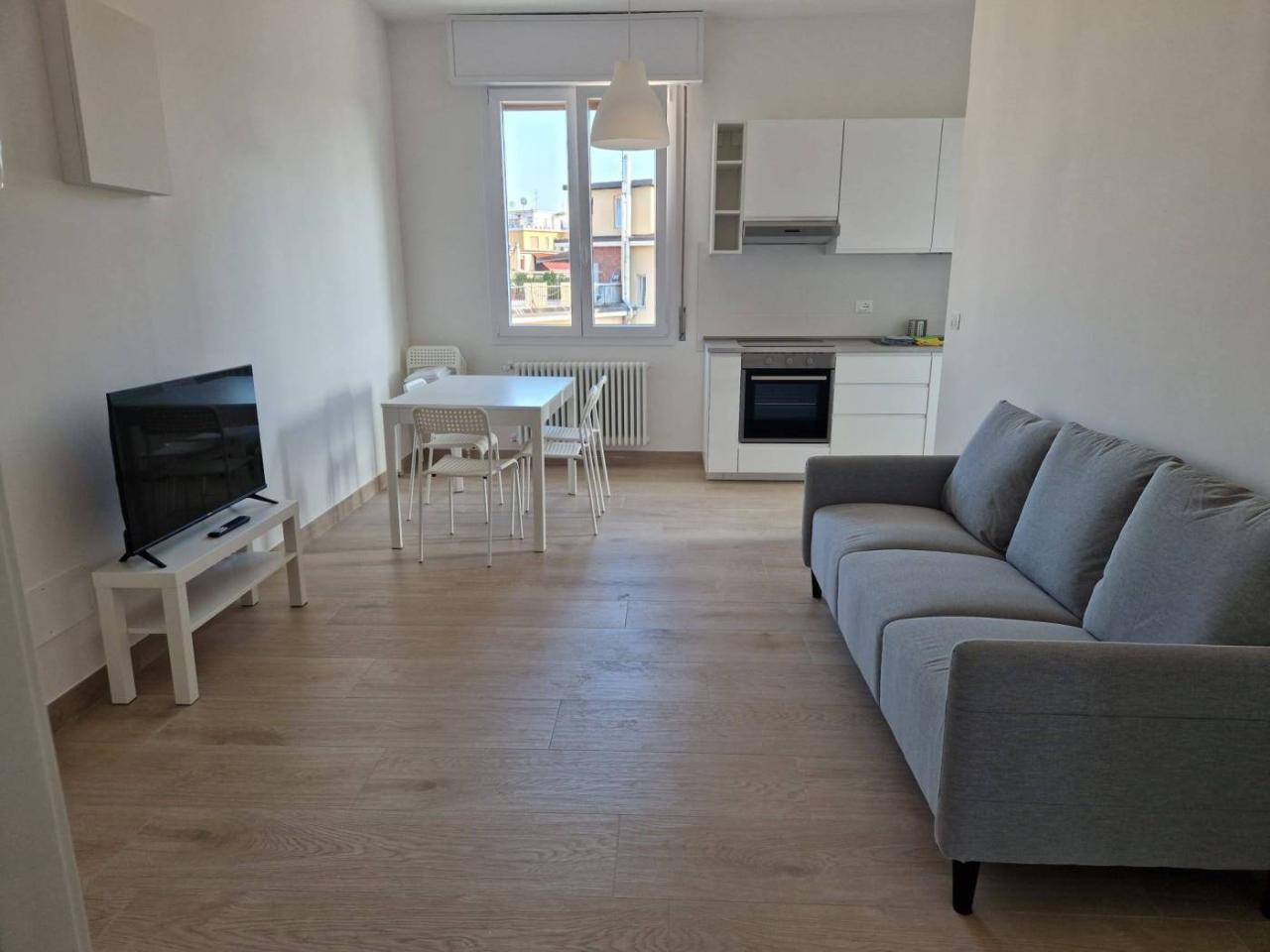negozio in affitto a Bologna in zona Centro Storico