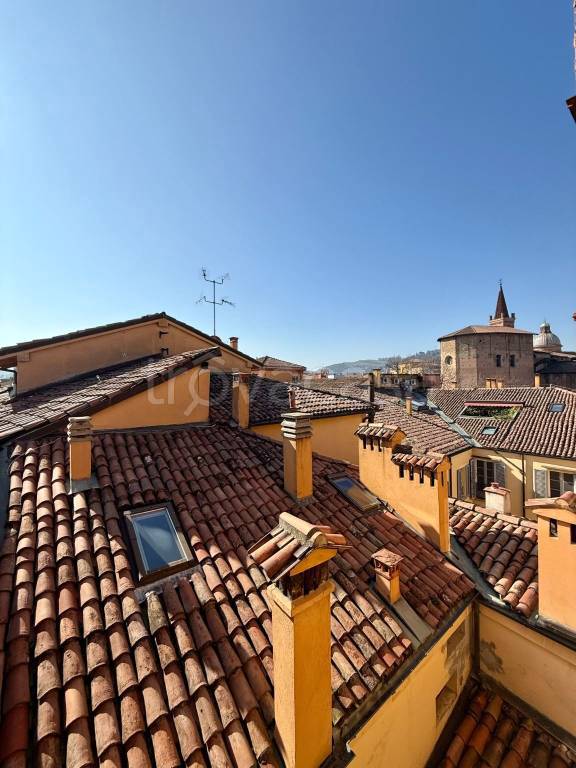 appartamento in affitto a Bologna in zona Santo Stefano
