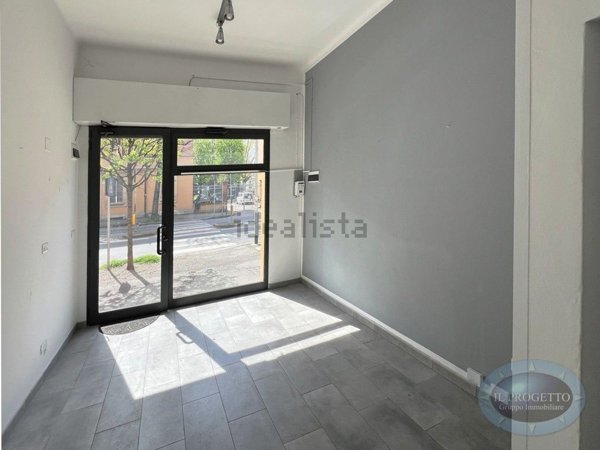 negozio in affitto a Bologna