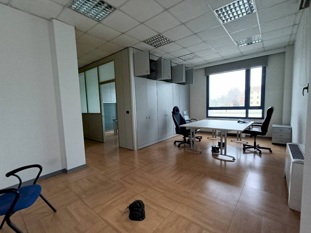 ufficio in affitto a Bologna in zona Corticella