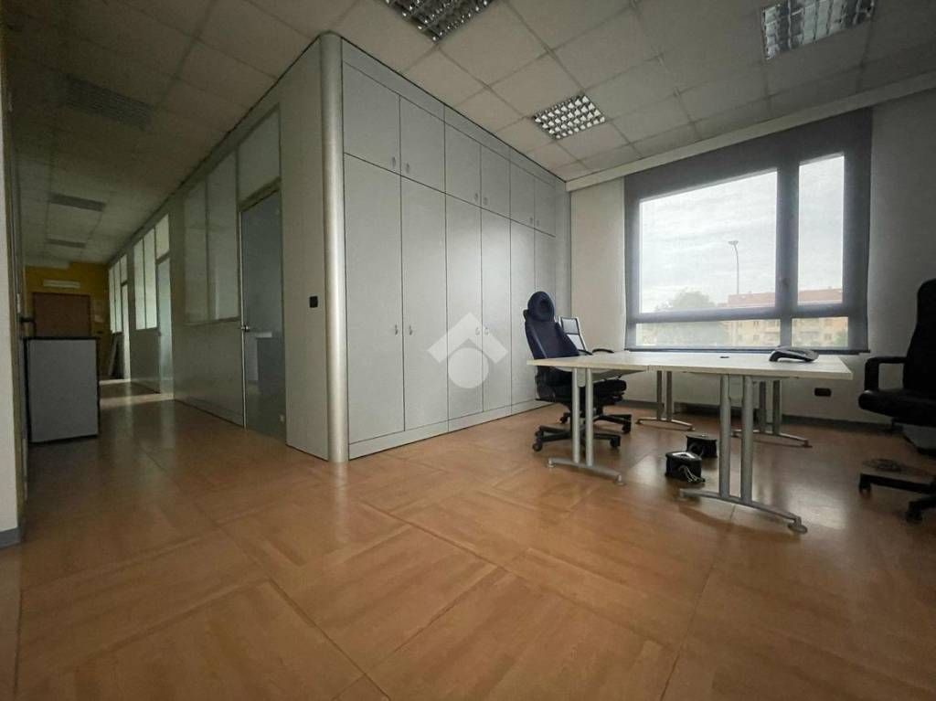 ufficio in affitto a Bologna in zona Corticella
