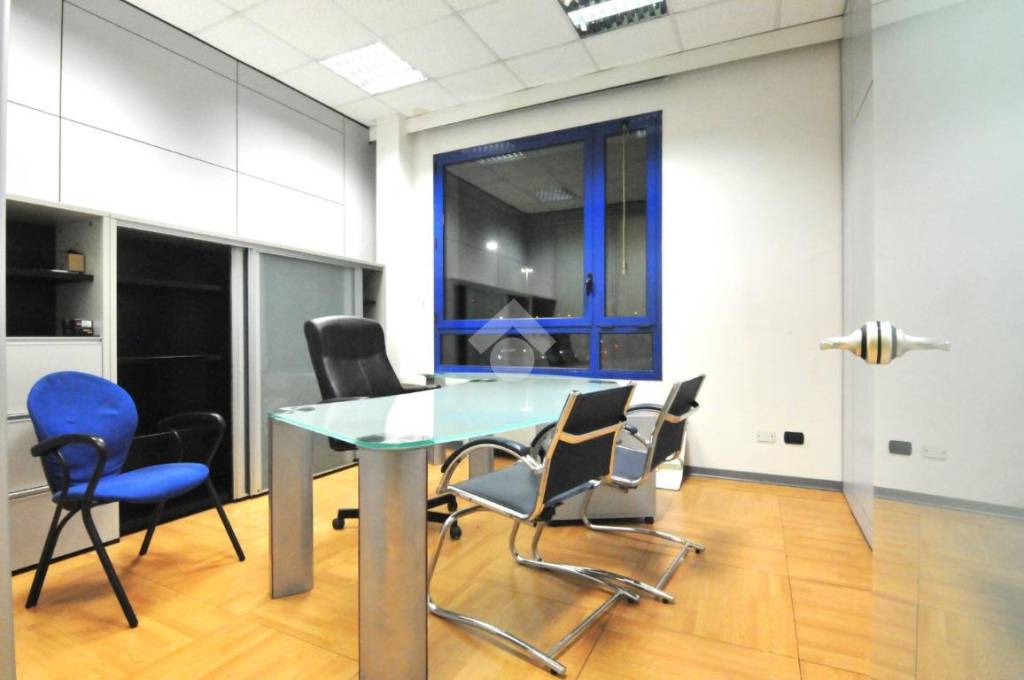 ufficio in affitto a Bologna in zona Corticella