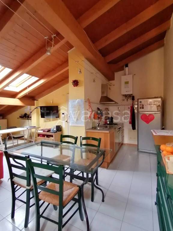 appartamento in affitto a Bologna in zona San Vitale