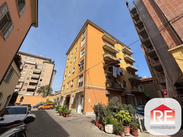 appartamento in affitto a Bologna in zona Saffi
