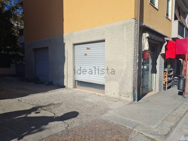 negozio in affitto a Bologna
