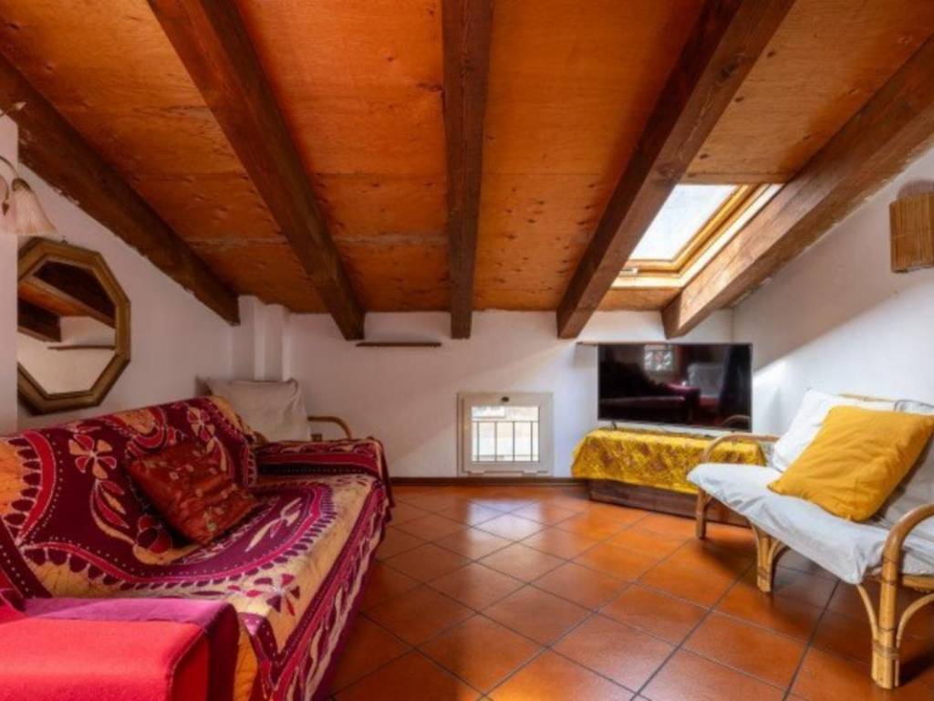 appartamento in affitto a Bologna in zona Santo Stefano