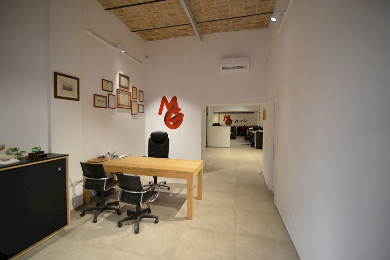 locale commerciale in affitto a Bologna in zona Bolognina