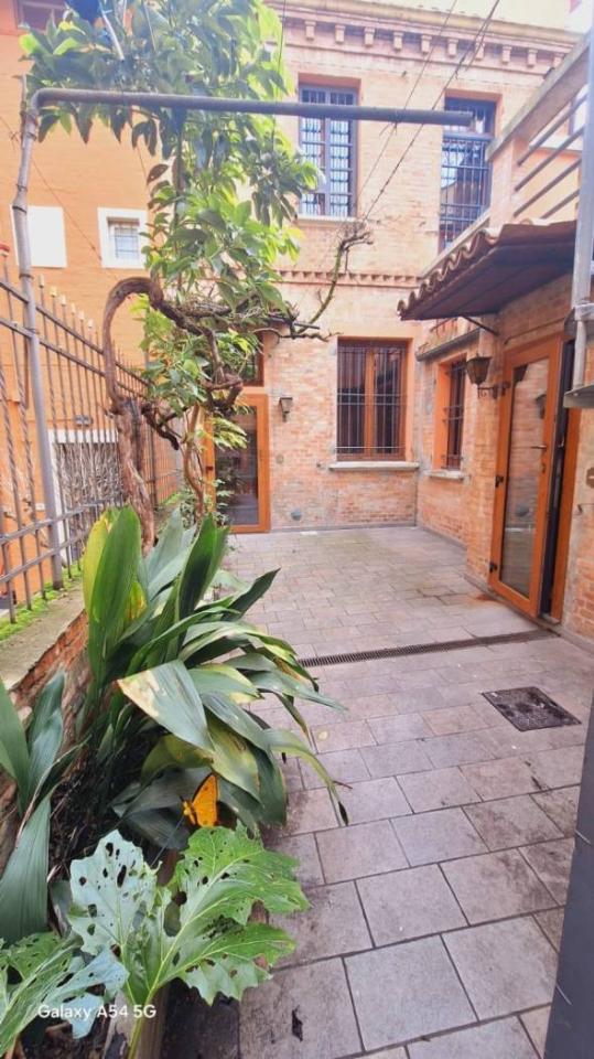 casa indipendente in affitto a Bologna in zona Santo Stefano