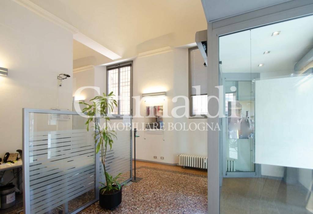 ufficio in affitto a Bologna in zona San Vitale