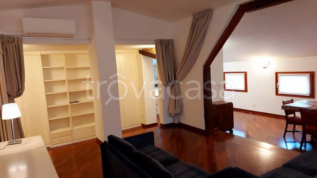 appartamento in affitto a Bologna in zona San Vitale