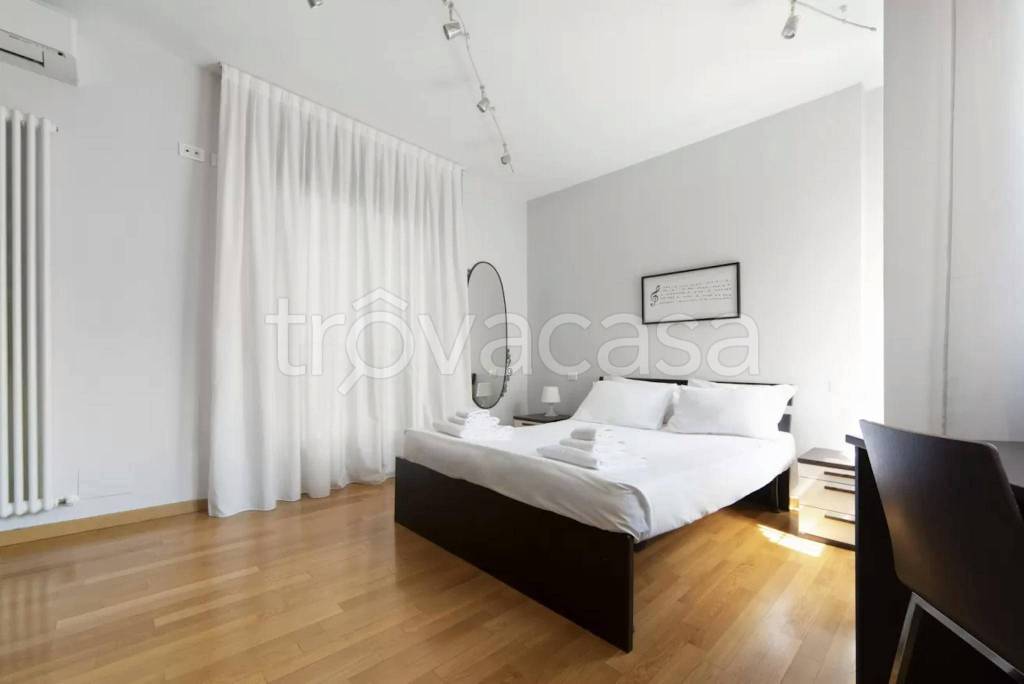 appartamento in affitto a Bologna in zona Santo Stefano