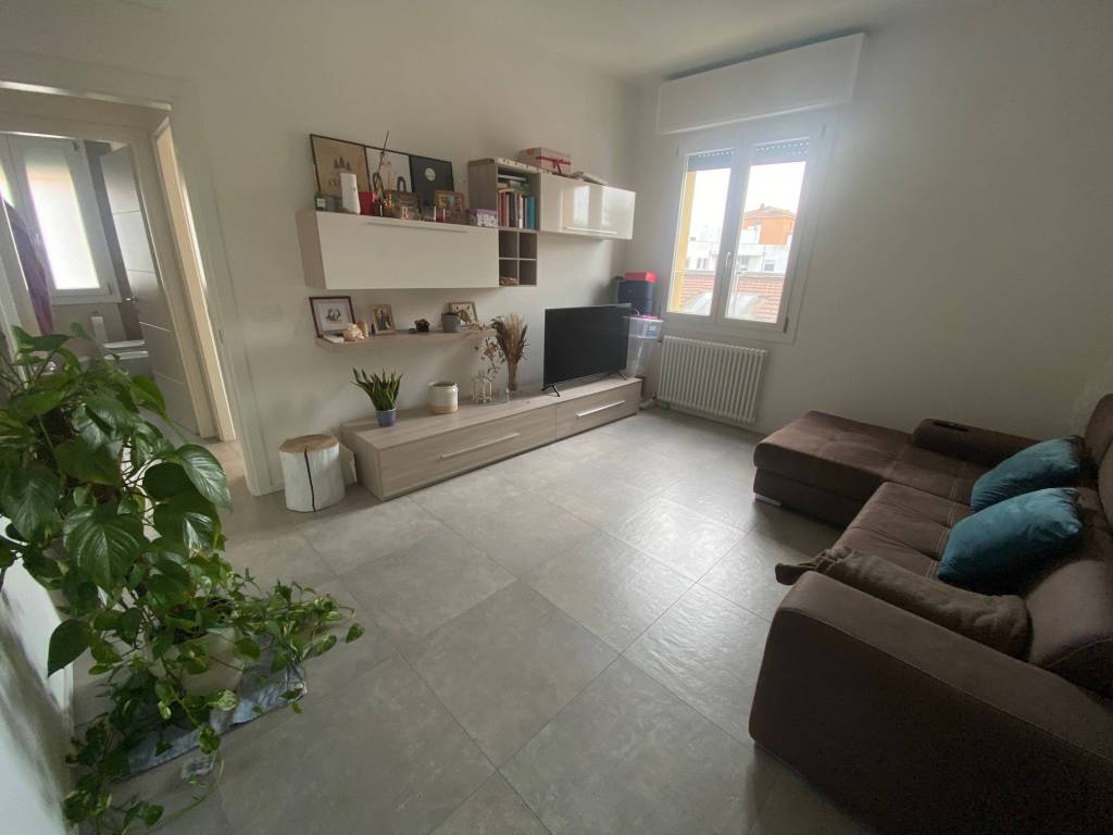 appartamento in affitto a Bologna in zona Saffi