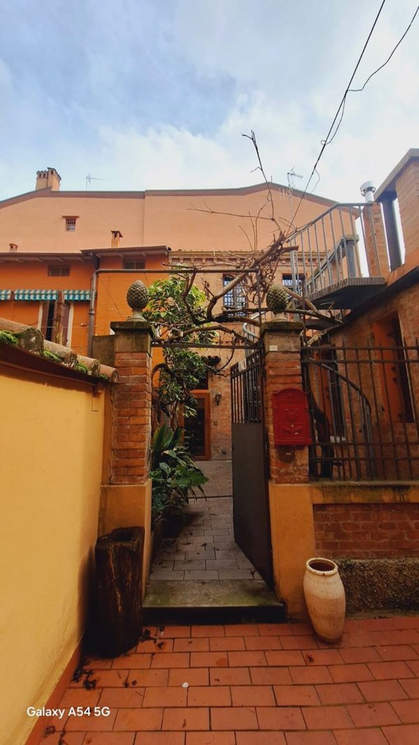 appartamento in affitto a Bologna in zona Santo Stefano