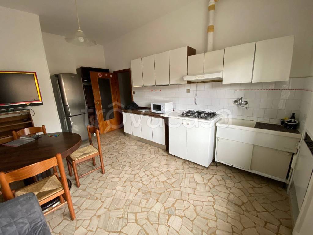 appartamento in affitto a Bologna in zona Saffi