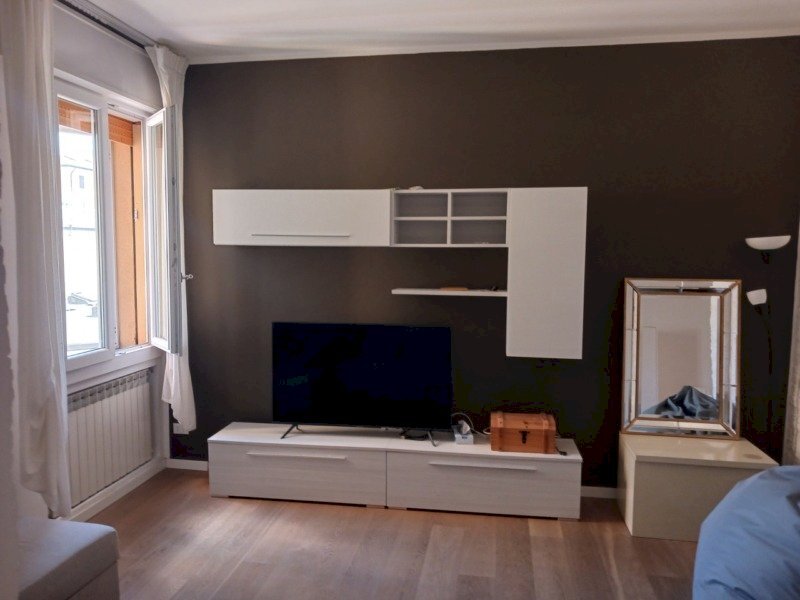 appartamento in affitto a Bologna in zona Saffi