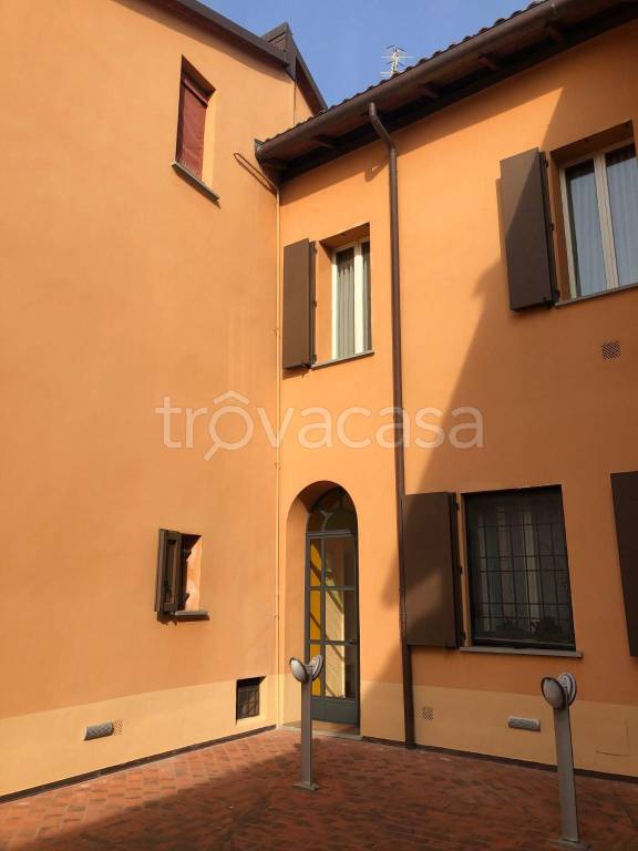 appartamento in affitto a Bologna in zona Santo Stefano