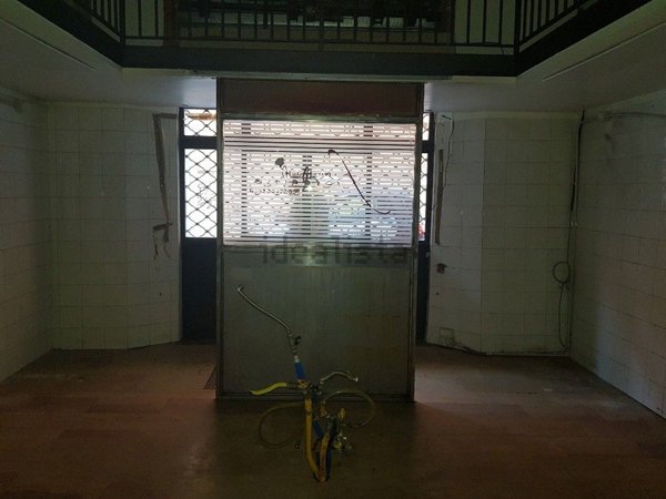 negozio in affitto a Bologna in zona Centro Storico