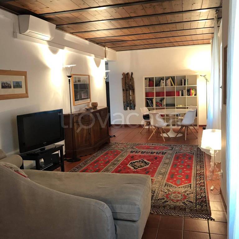 appartamento in affitto a Bologna in zona Santo Stefano