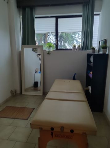 negozio in affitto a Bologna in zona Borgo Panigale