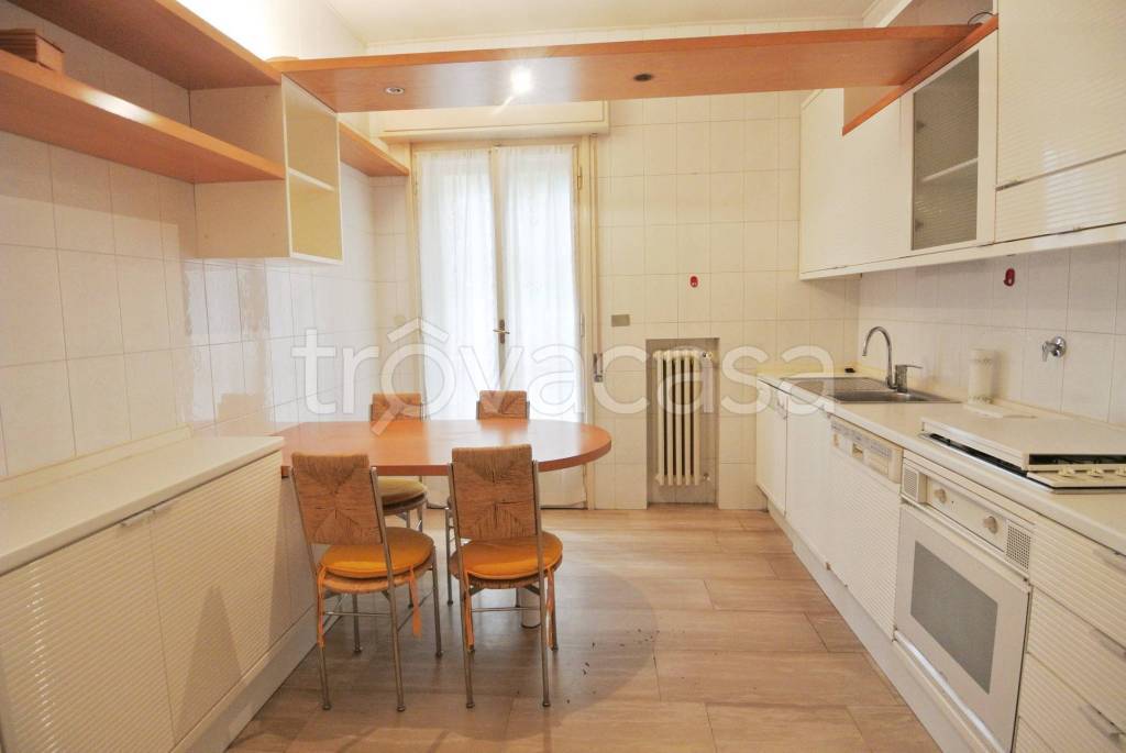 appartamento in affitto a Bologna in zona Saragozza